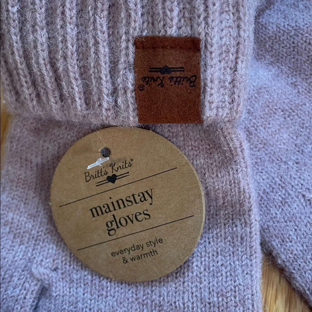 Britt’s Knits Mainstay Gloves